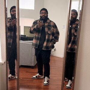 Meet your Posher, Christopher